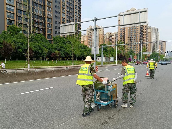 什邡京什东路南段改造工程交通标线工程
